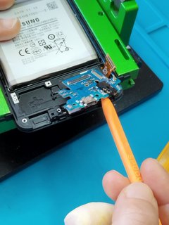 Remplacement de connecteur de charge